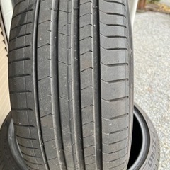 ピレリPゼロの画像