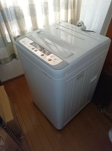 さらに値下げ　お買い得洗濯機　風呂水ポンプ付き　使用期間少ない