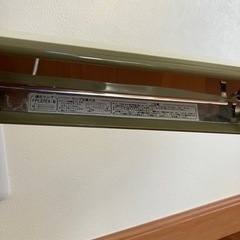 電気スタンド　読書　学習など　SUNSPNICの画像