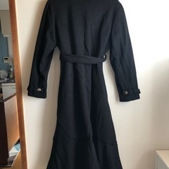 【fifth】ブラック　裾フレアー　ロングコート　Fの画像