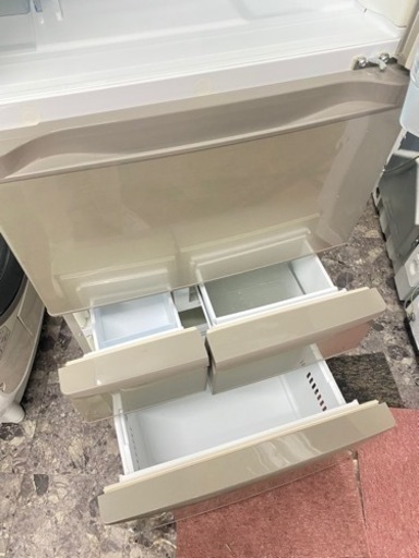 北九州市内配送無料　保証付き　東芝 TOSHIBA GR-E43G-NU [冷蔵庫（427L・右開き） ブライトシャンパン VEGETA(ベジータ)]