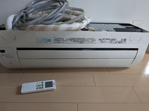 東芝大清快ルームエアコン6畳用 RAS-221GR 2014年製
