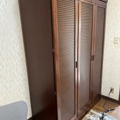 婚礼家具なのでしっかりした作りですの画像