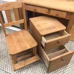 【愛品館八千代店】天然木　カントリーデスクセットの画像