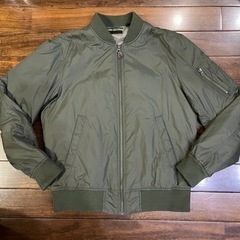 ジャンパー ma1の中古が安い！激安で譲ります・無料であげます｜ジモティー