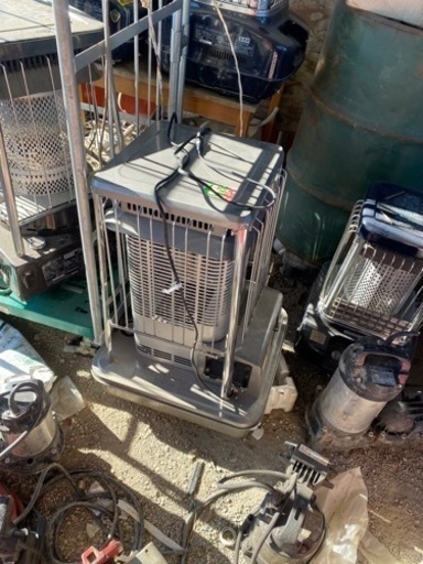 業務用ファンヒーター長府製作所の石油ストーブ GOS-1511動作確認済み