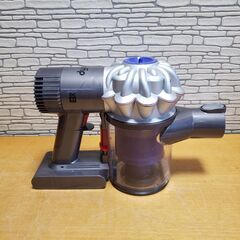 dyson ダイソン DC61 サイクロン掃除機の画像
