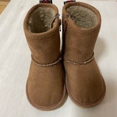 子供用ブーツ
