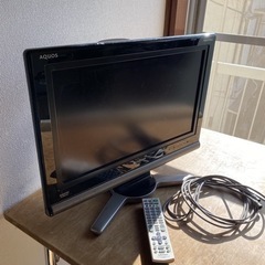 SHARP AQUOS テレビ　lc-20d10の画像