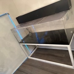 アクリル水槽1800×750×600