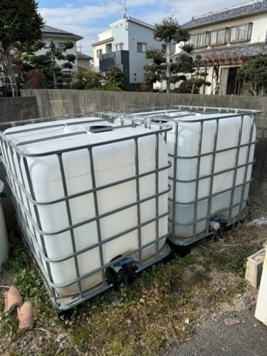 1tタンク　雨水やメダカ飼育、農業などで