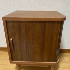 【7日AM取りに来ていただける方】サイドテーブル（木製）