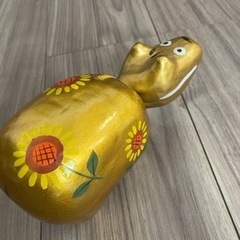 幸運の金の赤べこの画像