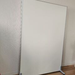 【超美品】ホワイトパーテーション　