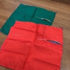 チャイナクッションカバー　２点セット　赤緑の画像