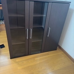 ニトリ　サイドボード　ガラス　CD、DVD、ゲーム、漫画の画像