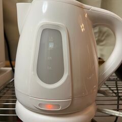 ニトリ 電気ケトル SLD-550N 白の画像