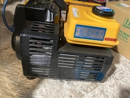 美品　スズキ　発電機　SX800R    