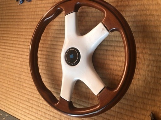 １月５日まで限定価格ナルディハンドル36センチ程度