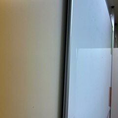 壁掛け式　ホワイトボード　120✖️90の画像