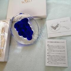 🔵最終値下げ⭕新品未使用、新品6600円⭕銀座和光(WAKO)ガラス製葡萄チーズボード(ナイフ付き)高級・おしゃれ‼️の画像