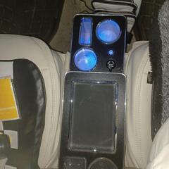 決まりました❗車用センターコンソールボックス