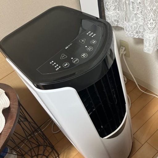 受け渡し予定決まりました✨️スポットクーラー 家庭用 移動式  冷風 除湿 窓用エアコン キャスター付き 工事不要 アイリスオーヤマ
