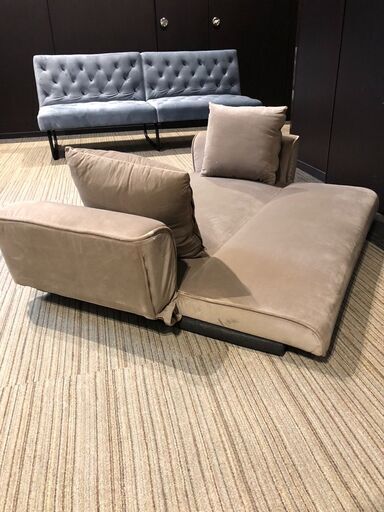 【展示品・未使用品】2人掛けソファ ソファ リクライニングソファそふぁ ベルベッド調 脚付き 参考価格26,990円 ?自社配送時?代
