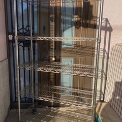 スチールラック　中古　錆びてます。