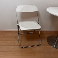 テーブル　椅子　セットの画像