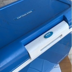 クーラーボックス（もらってください）（お話中）