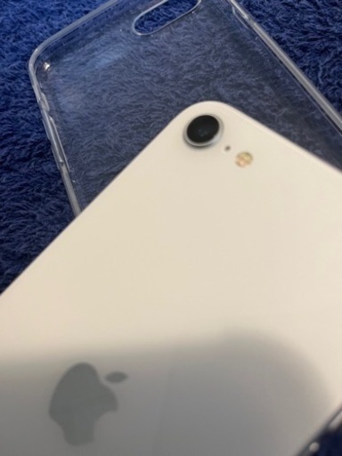 iPhone(現在、買取希望者様と相談中) SE 代2世代 simフリー 64GB動作確認済 状態◎