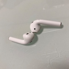 AirPods 第2世代　★箱、取説、純正ケーブル付の画像