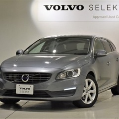 ボルボ v60 2018年式　低走行距離　美車　ディーゼル　車検長い