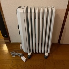 【早い者勝ち】デロンギ　オイルヒーター　RHJ35M0812-DG