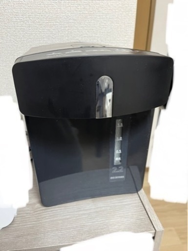 電気ケトル　電気ポット　アイリスオーヤマ