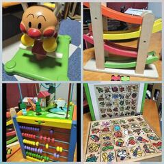 お取引中　あんぱんまん、くもん積み木、など