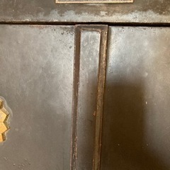 レトロ　アンティーク　金庫の画像