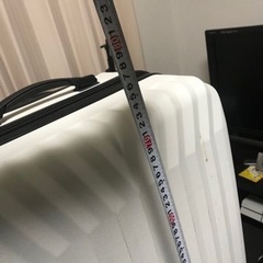 旅行用かな。大きめのバックと言うか入れ物の画像