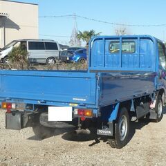 H21年 トヨエーストラック 1.5t平ボディー 車検R6/11 走行45000km バイザー AMチューナー ワンセグTV Fogランプ  車両総重量3.5t未満　オートマ　16681の画像