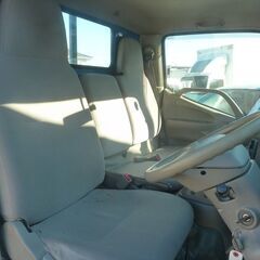 H21年 トヨエーストラック 1.5t平ボディー 車検R6/11 走行45000km バイザー AMチューナー ワンセグTV Fogランプ  車両総重量3.5t未満　オートマ　16681の画像