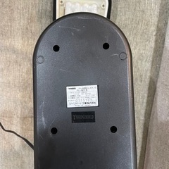 デスクスタンドライト ツインバードFL-8721の画像