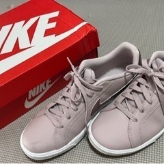 WMNS NIKE COURT ROYALE レディース スニーカー