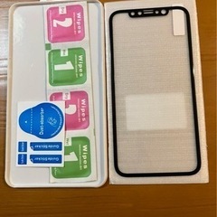 iPhone 11 (PRODUCT)レッド 64GB 強化ガラスフィルム付きの画像