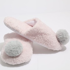 【新品★未使用】🇬🇧フットスクラブ　フットローション　スリッパの画像