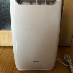 アイリスオーヤマ　除湿機　2016年式