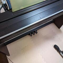 受け渡し決定　電子ピアノ　CASIO　PX-700  傷や汚れ有り　動作確認済の画像