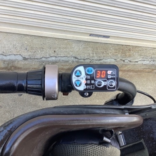 259  ブリヂストン新機種電動アシスト自転車anguelino20インチゴールドアルミ