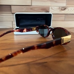 GUCCIサングラスの画像