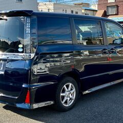 他の自社ローン店よりも安く乗れます!!予審審査に自信の無い方、安心してどうぞ！ヴォクシー ZS 入庫しました♡内装パノラマ画像あり！の画像